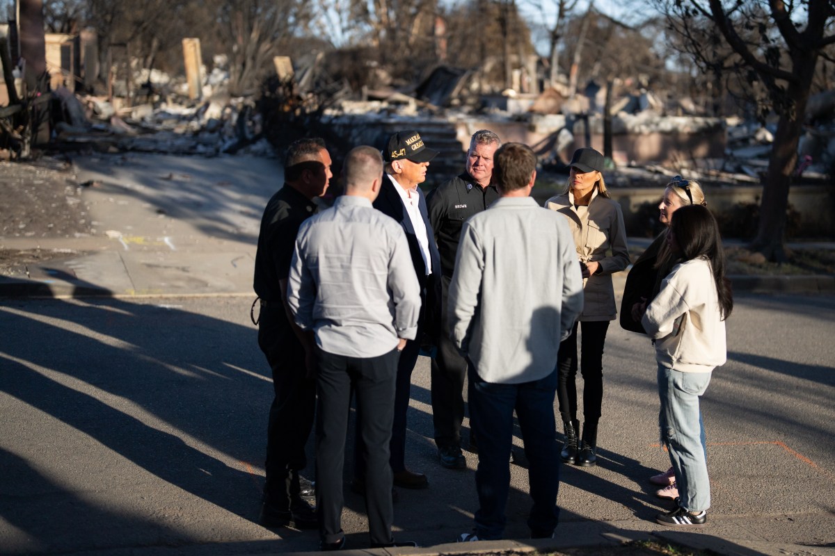President Donald J. Trump and First Lady Melania Trump visit with resident as they tour the Pacific Palisades neighborhood affected by recent wildfires in Los Angeles, Friday, Jan. 24, 2025. (Official White House Photo by Andrea Hanks)