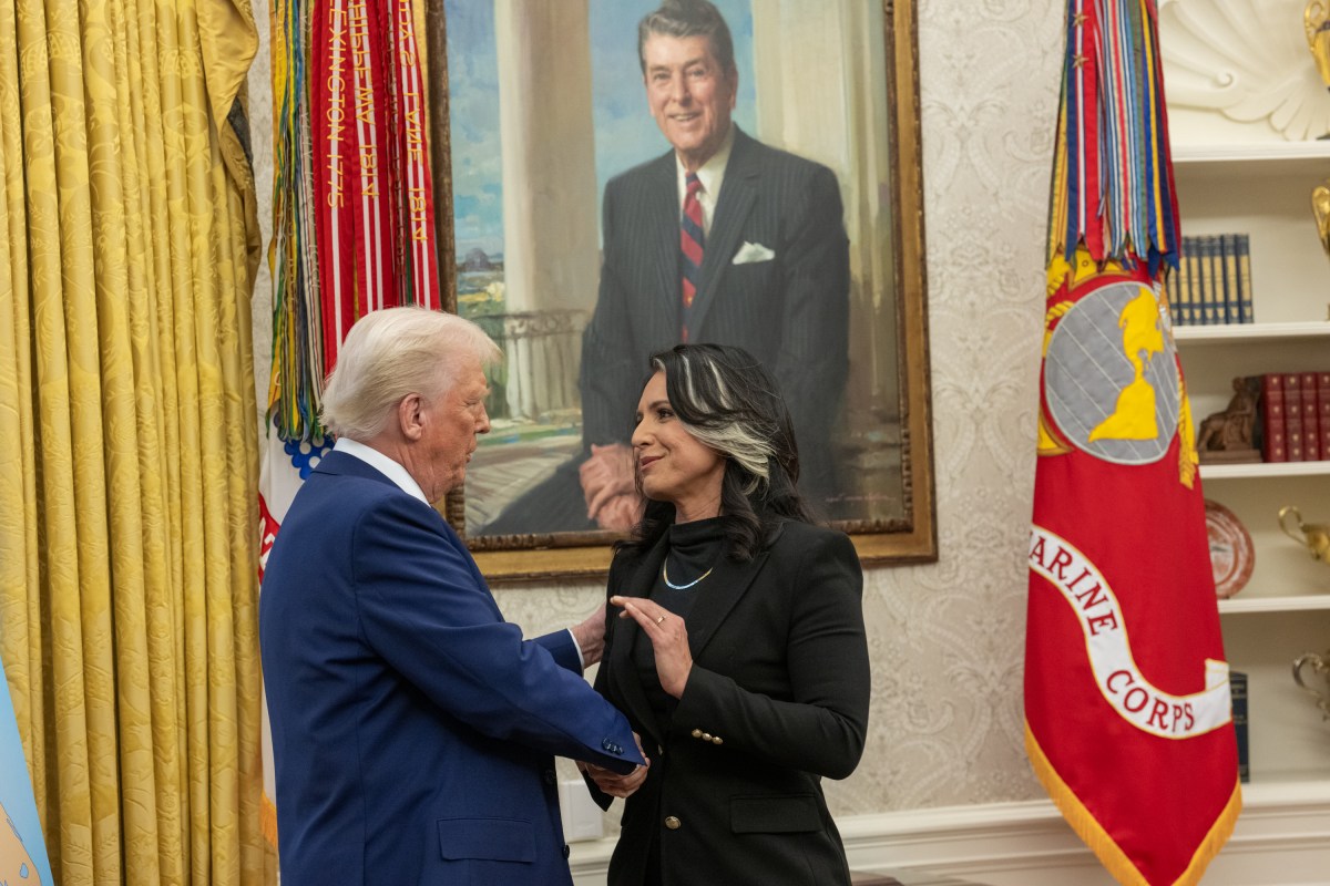 President Donald J. Trump speaks before Tulsi Gabbard is sworn in as the Director of National Intelligence in the Oval Office of the White House, Wednesday, February 12, 2025. (Official White House Photo by Daniel Torok)

President Donald J. Trump congratulates Tulsi Gabbard after she was sworn in as the Director of National Intelligence in the Oval Office of the White House, Wednesday, February 12, 2025. (Official White House Photo by Daniel Torok)

President Donald J. Trump with Tulsi Gabbard after she was sworn in as the Director of National Intelligence in the Oval Office of the White House, Wednesday, February 12, 2025. (Official White House Photo by Daniel Torok)

Attorney General Pam Bondi swears in Tulsi Gabbard as the Director of National Intelligence in the Oval Office, Wednesday, February 12, 2025. (Official White House Photo by Daniel Torok)

 (Official White House Photo by Daniel Torok)