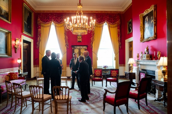 White House senior staff deliver remarks at a business session with the nation’s governors, Friday, February 21, 2025, in the State Dining Room of the White House. (Official White House Photo by Joyce N. Boghosian)