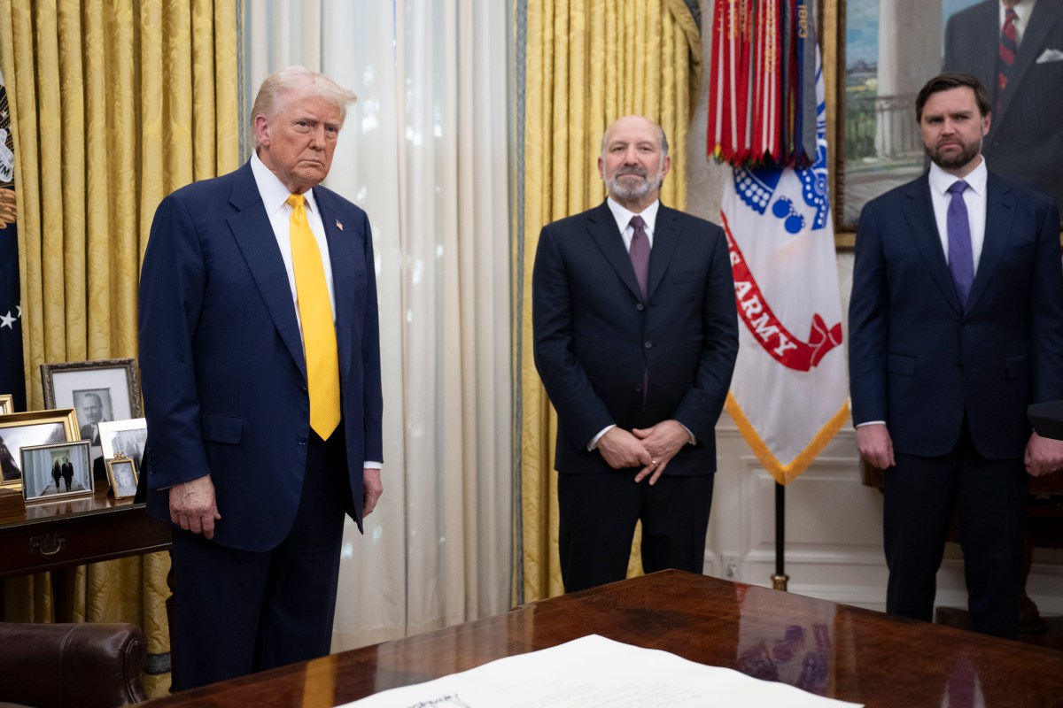 President Donald Trump makes remarks at the swearing-in of Commerce Secretary Howard Lutnick, Friday, February 21, 2025, in the Oval Office.(Official White House Photo by Molly Riley)