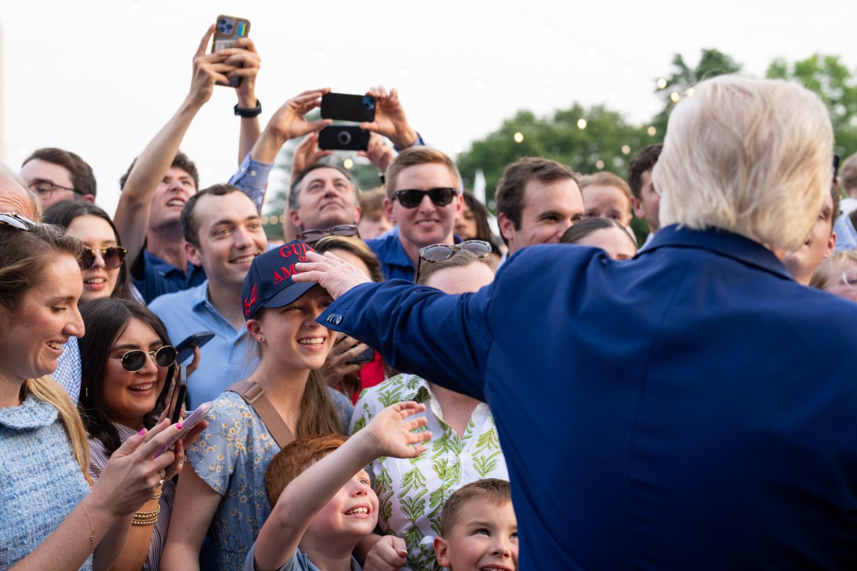 President Donald Trump and First Lady Melania Trump greet guests along the rope line at the Congressional Picnic, Thursday, June 12, 2025, on the South Lawn of the White House.(Official White House Photo by Andrea Hanks)