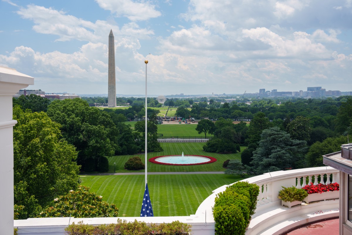 An American flag is raised on the newly-installed flagpole on the South Lawn, Wednesday, June 18, 2025, at the White House. (Official White House Photo by Abe McNatt)