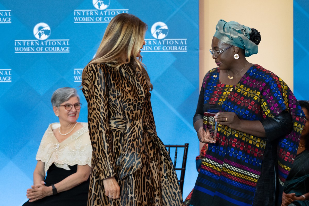 First Lady Melania Trump poses for photos with awardees at the 19th International Women of Courage Awards Ceremony, Tuesday, April 1, 2025, at the U.S. Department of State in Washington, D.C. (Official White House Photo by Andrea Hanks)