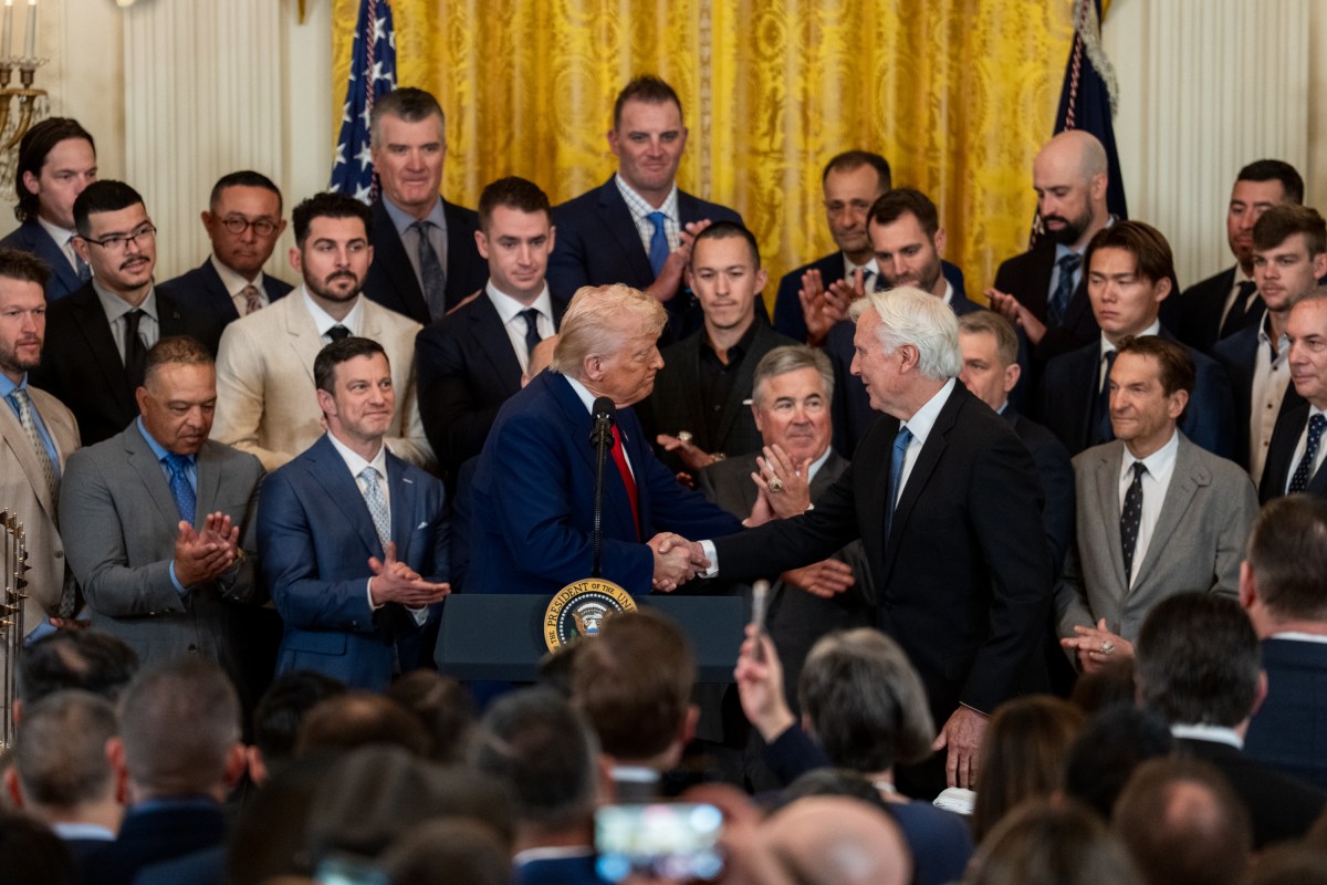 President Donald Trump and senior staff greet Israeli Prime Minister Benjamin Netanyahu, Monday, April 7, 2025, in the West Wing Lobby of the White House. (Official White House Photo by Joyce N. Boghosian)