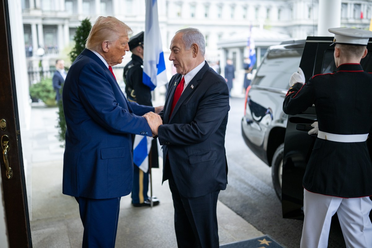 President Donald Trump greets Israeli Prime Minister Benjamin Netanyahu, Monday, April 7, 2025, in the West Wing Lobby of the White House. (Official White House Photo by Daniel Torok)