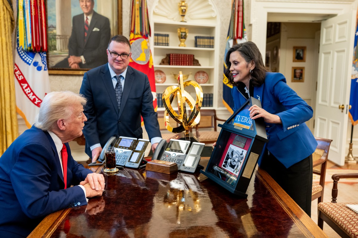 President Donald Trump signs Executive Orders, Wednesday, April 9, 2025, in the Oval Office. (Official White House Photo by Joyce N. Boghosian)