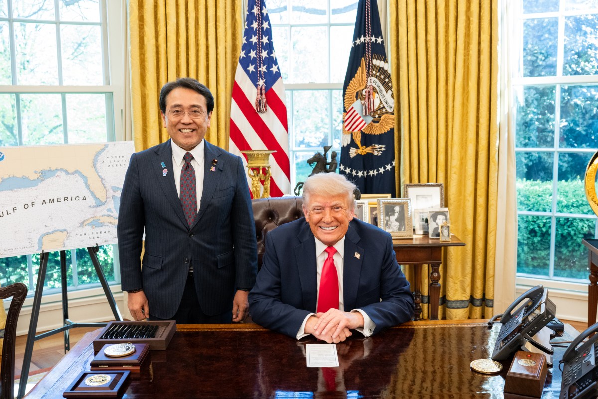 President Donald Trump meets with the Japanese Minister of State for Economic and Fiscal Policy Ryosei Akazawa and delegation in the Oval Office, Wednesday, April 16, 2025. (Official White House Photo by Molly Riley)