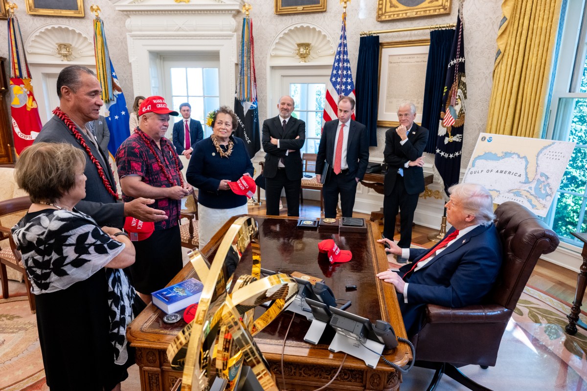 President Donald Trump signs Executive Orders, Thursday, April 17, 2025, in the Oval Office. (Official White House Photo by Molly Riley)