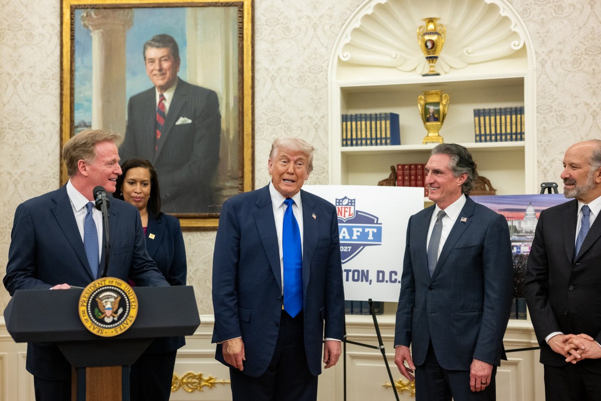 President Donald Trump is joined by White House Opportunity and Revitalization Council Executive Director Scott Turner, Washington Commanders owner Josh Harris, NFL Commissioner Roger Goodell, Washington D.C. Mayor Muriel Bowser, and Secretary of the Interior Doug Burgum, for an announcement that Washington, D.C. will host the 2027 NFL Draft, Monday, May 5, 2025, in the Oval Office. (Official White House Photo by Molly Riley)