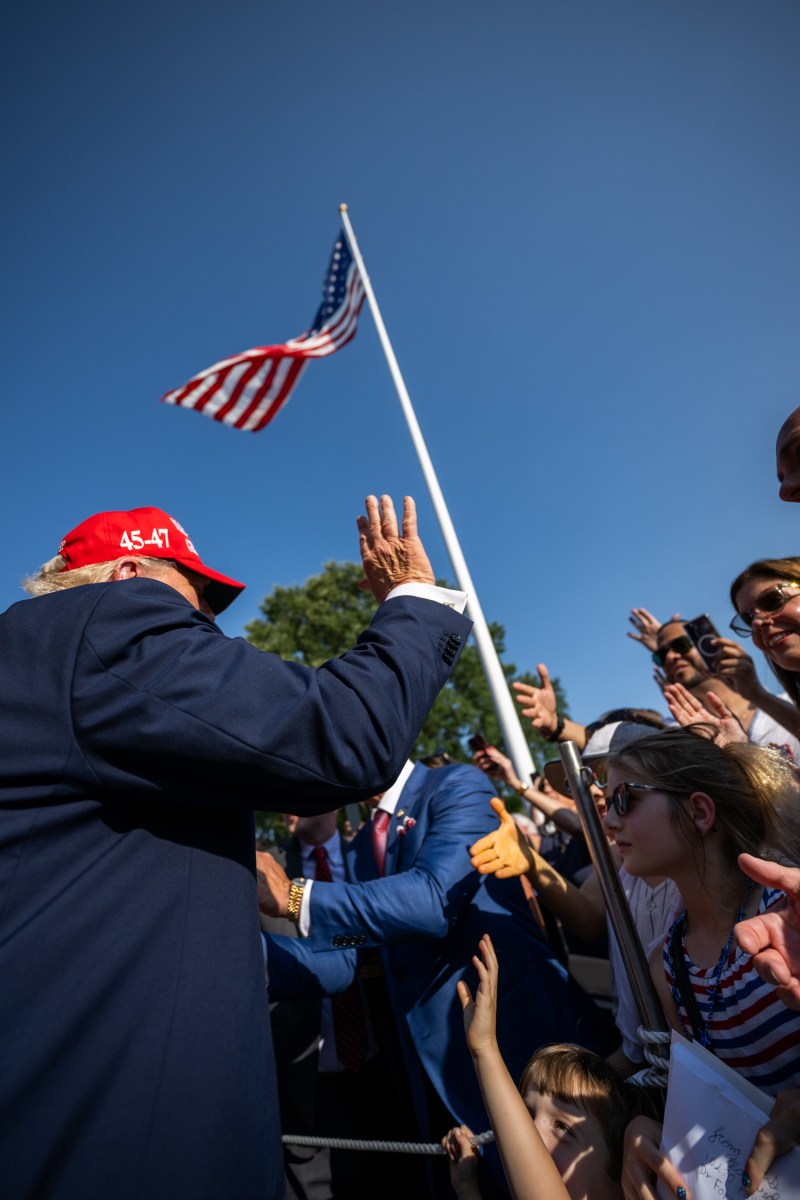 President Donald Trump and First Lady Melania Trump greet guests attending 4th of July celebrations on the South Lawn, Friday, July 4, 2025. (Official White House Photo by Daniel Torok)