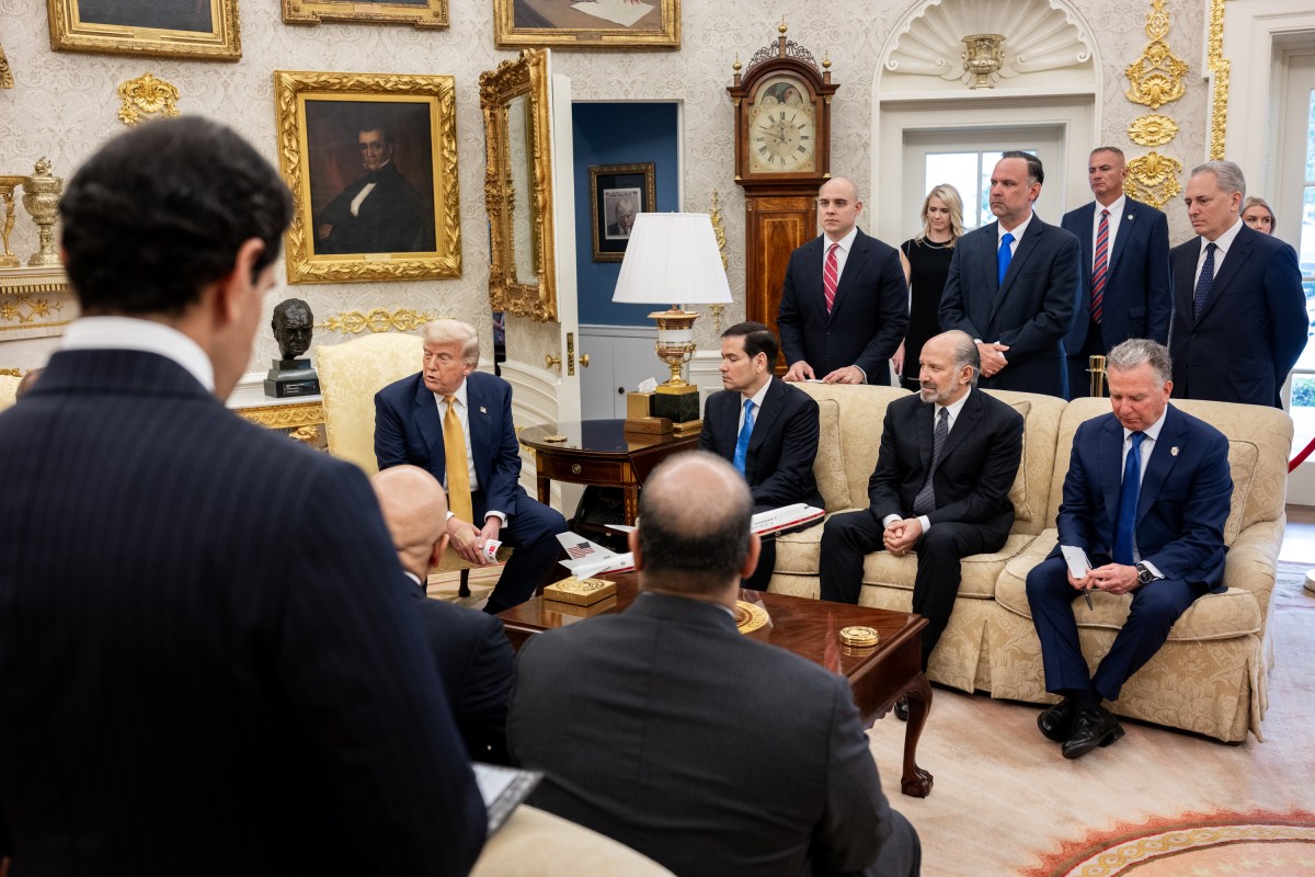 President Donald Trump hosts a bilateral meeting with Prince Salman bin Hamad Al Khalifa, Prime Minister of Bahrain, Wednesday, July 16, 2025, in the Oval Office. (Official White House Photo by Daniel Torok)