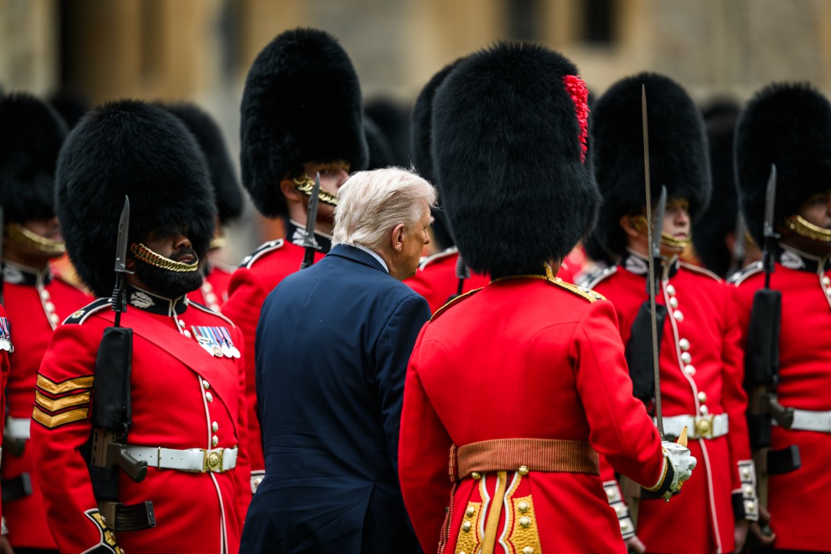 President Donald Trump and First Lady Melania Trump participate in an arrival ceremony with King Charles III and Queen Camilla at Windsor Castle in Windsor, England on Wednesday, September 17, 2025. (Official White House Photo by Daniel Torok)