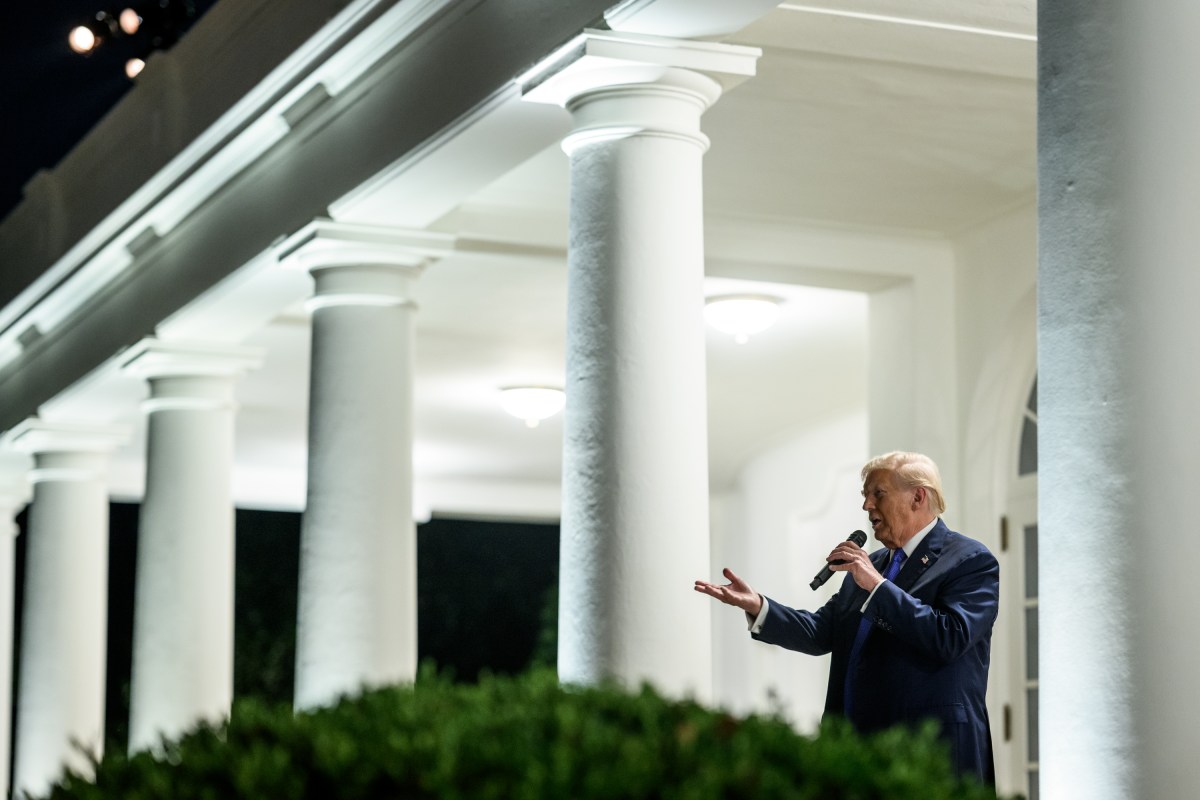 President Donald Trump hosts a Rose Garden Club dinner, Wednesday, September 24, 2025, in the newly renovated White House Rose Garden. (Official White House Photo by Molly Riley)