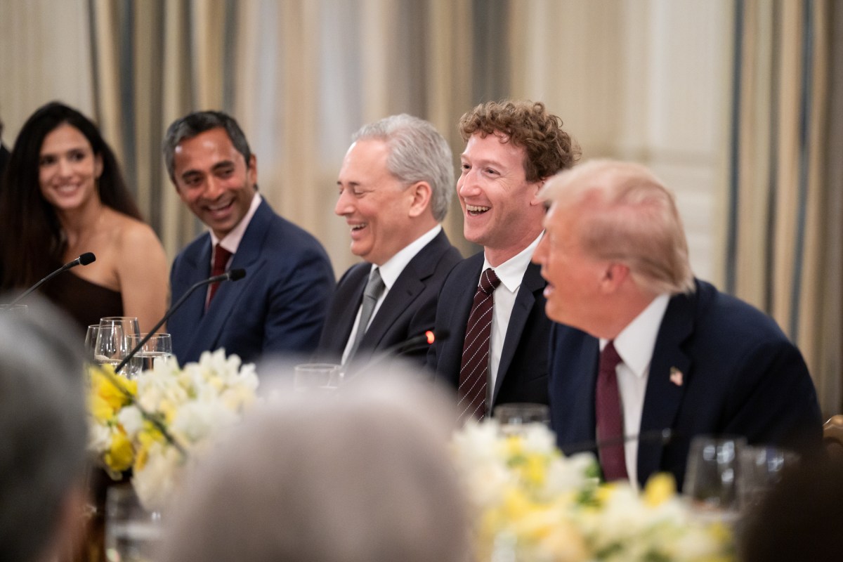President Donald Trump and First Lady Melania Trump  host business and technology leaders for a dinner in State Dining Room at the White House, Thursday, September 4, 2025. (Official White House Photo by Andrea Hanks)