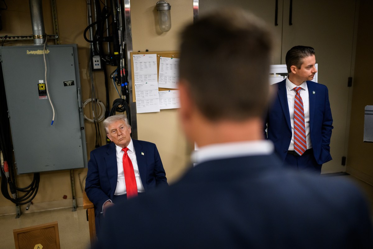 President Donald Trump discusses improvements to the John F. Kennedy Center for the Performing Arts with Kennedy Center Executive Director Richard Grenell in Washington, D.C., Wednesday, August 13, 2025. (Official White House Photo by Daniel Torok)