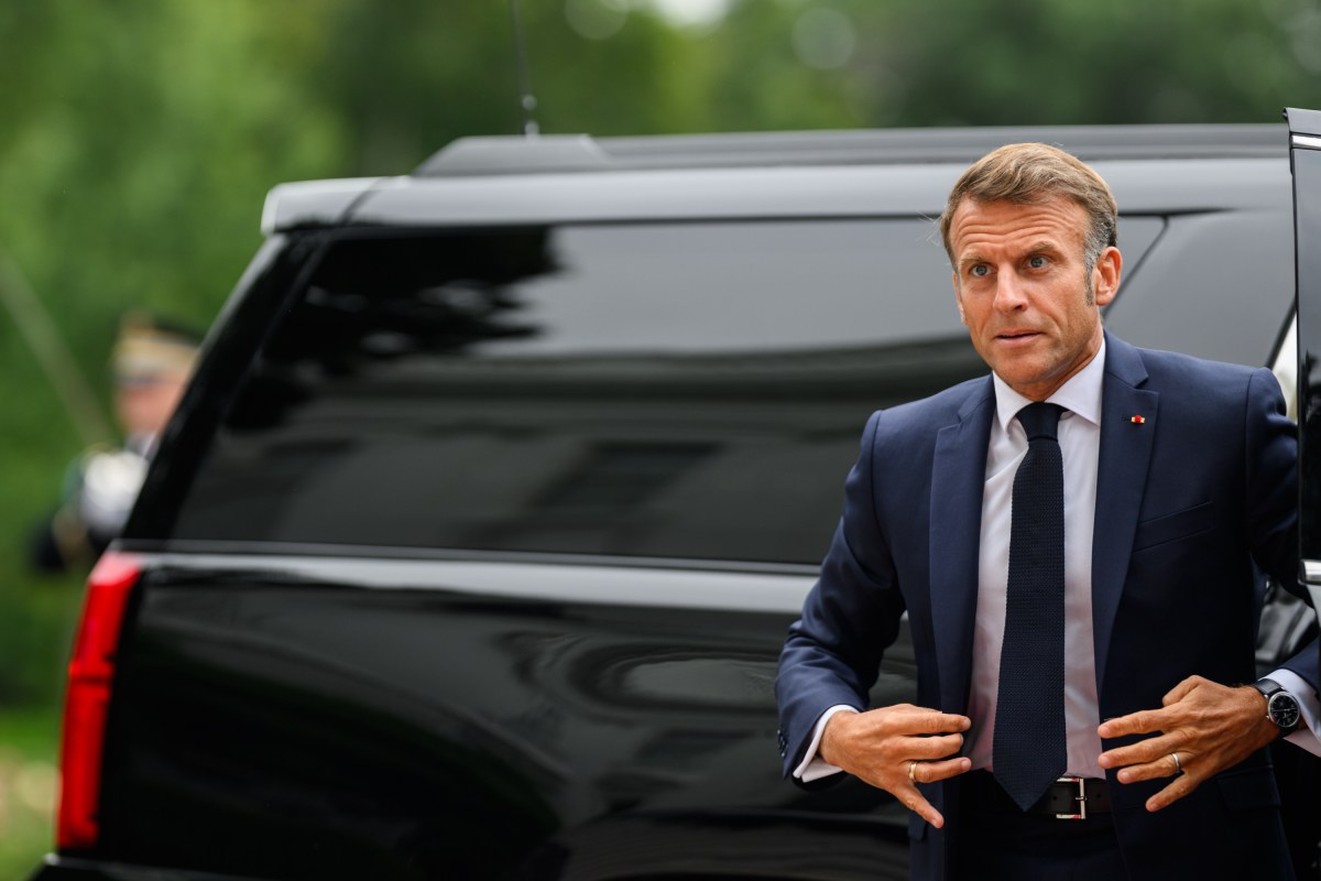 French President Emmanuel Macron arrives to the South Portico of the White House for a meeting with President Donald Trump, Ukraine’s President Volodymyr Zelensky, and other world leaders, Monday, August 18, 2025. (Official White House Photo by Daniel Torok)