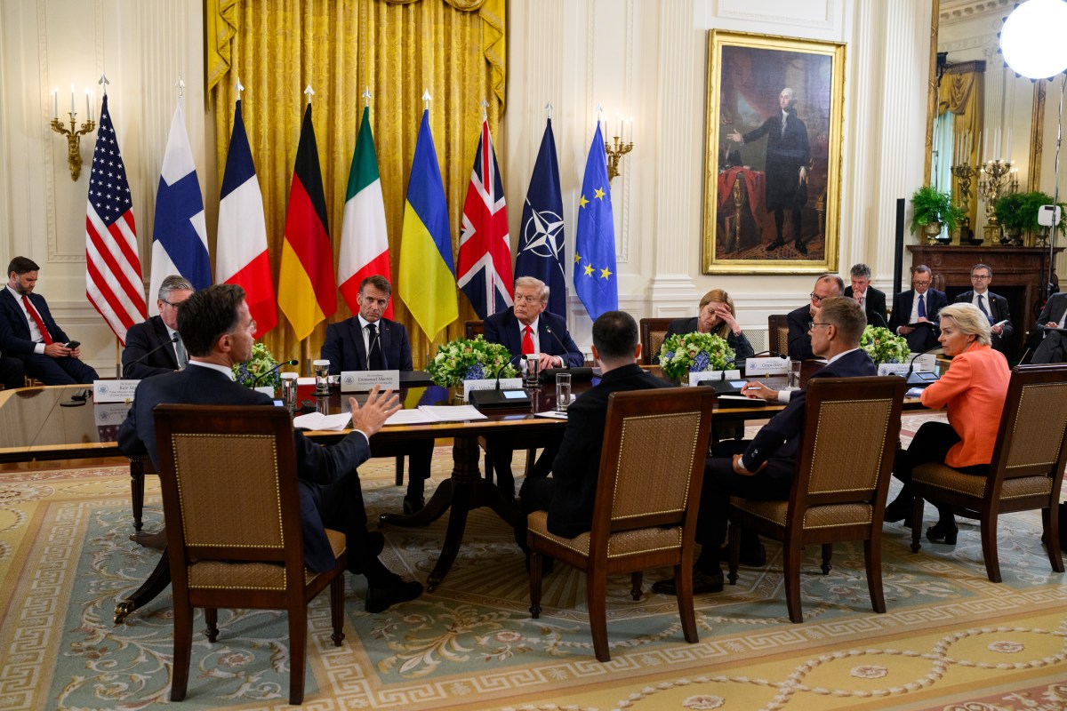 President Donald Trump hosts a multilateral meeting with President Volodymyr Zelenskyy of Ukraine and European leaders, Monday, August 18, 2025, in the East Room of the White House. (Official White House Photo by Daniel Torok)