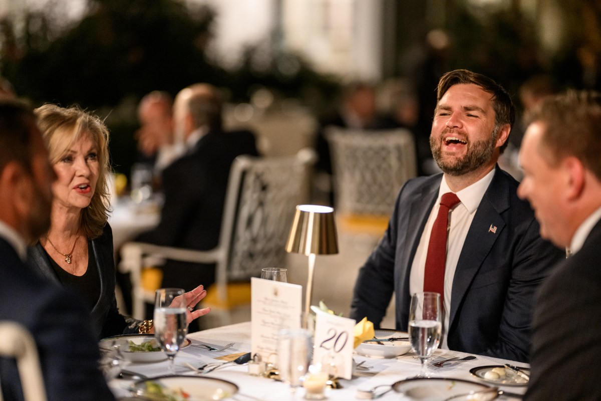President Donald Trump hosts a dinner in the newly renovated White House Rose Garden, Friday, September 5, 2025. (Official White House Photo by Daniel Torok)