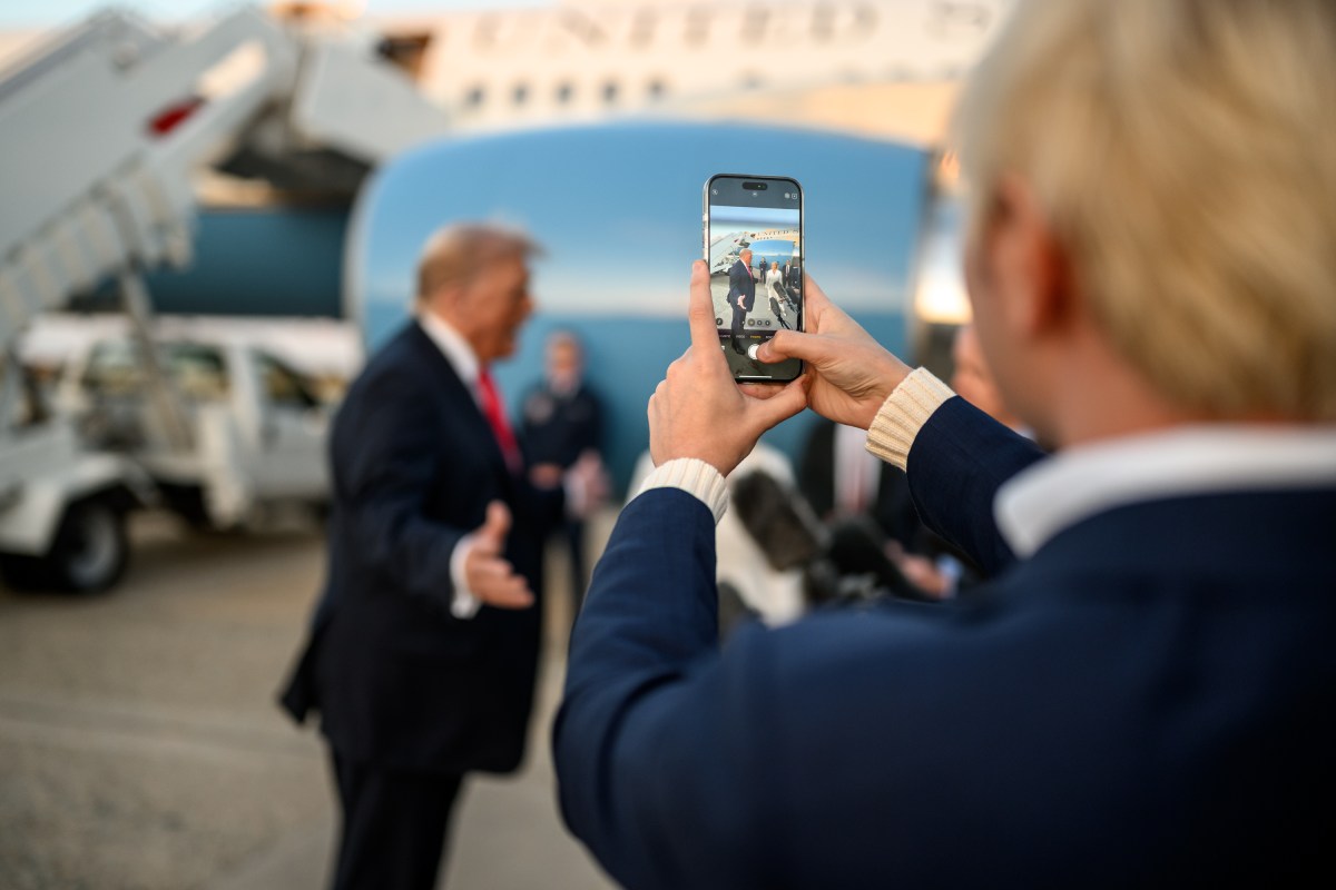 President Donald Trump speaks with members of the media at Joint Base Andrews, Maryland on Sunday, September 7, 2025 after attending the U.S. Open Men’s Championship in New York. (Official White House Photo by Daniel Torok)