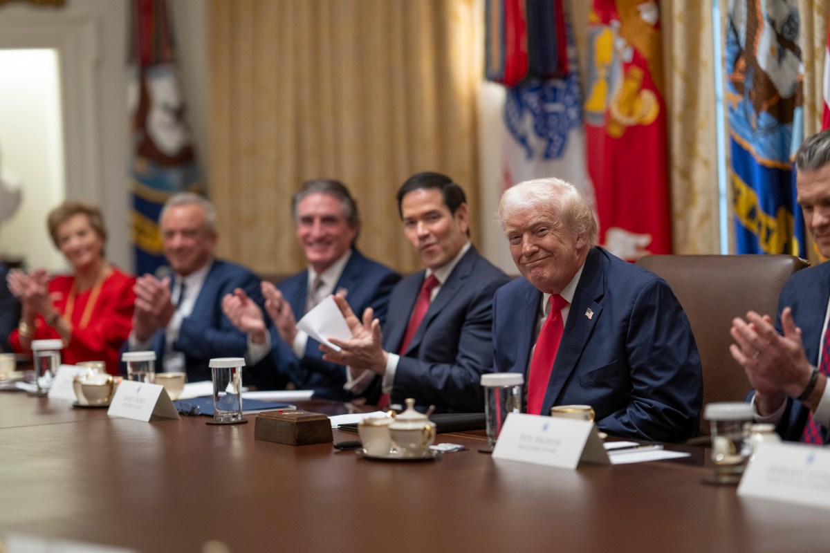 President Donald Trump holds a cabinet meeting, Tuesday, December 2, 2025, in the Cabinet Room of the White House. (Official White House Photo by Molly Riley)