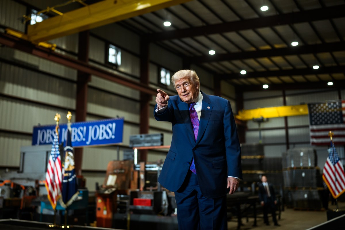 President Donald Trump delivers remarks on the economy, Thursday, February 19, 2026, at the Coosa Steel Corporation in Rome, Georgia. (Official White House Photo by Daniel Torok)