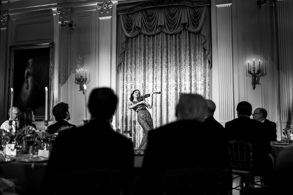 Moldovan violinist Rusanda Panfili performs for President Donald Trump and First Lady Melania Trump during a dinner for the nation’s governors, Saturday, February 21, 2026, in the East Room of the White House. (Official White House Photo by Daniel Torok)