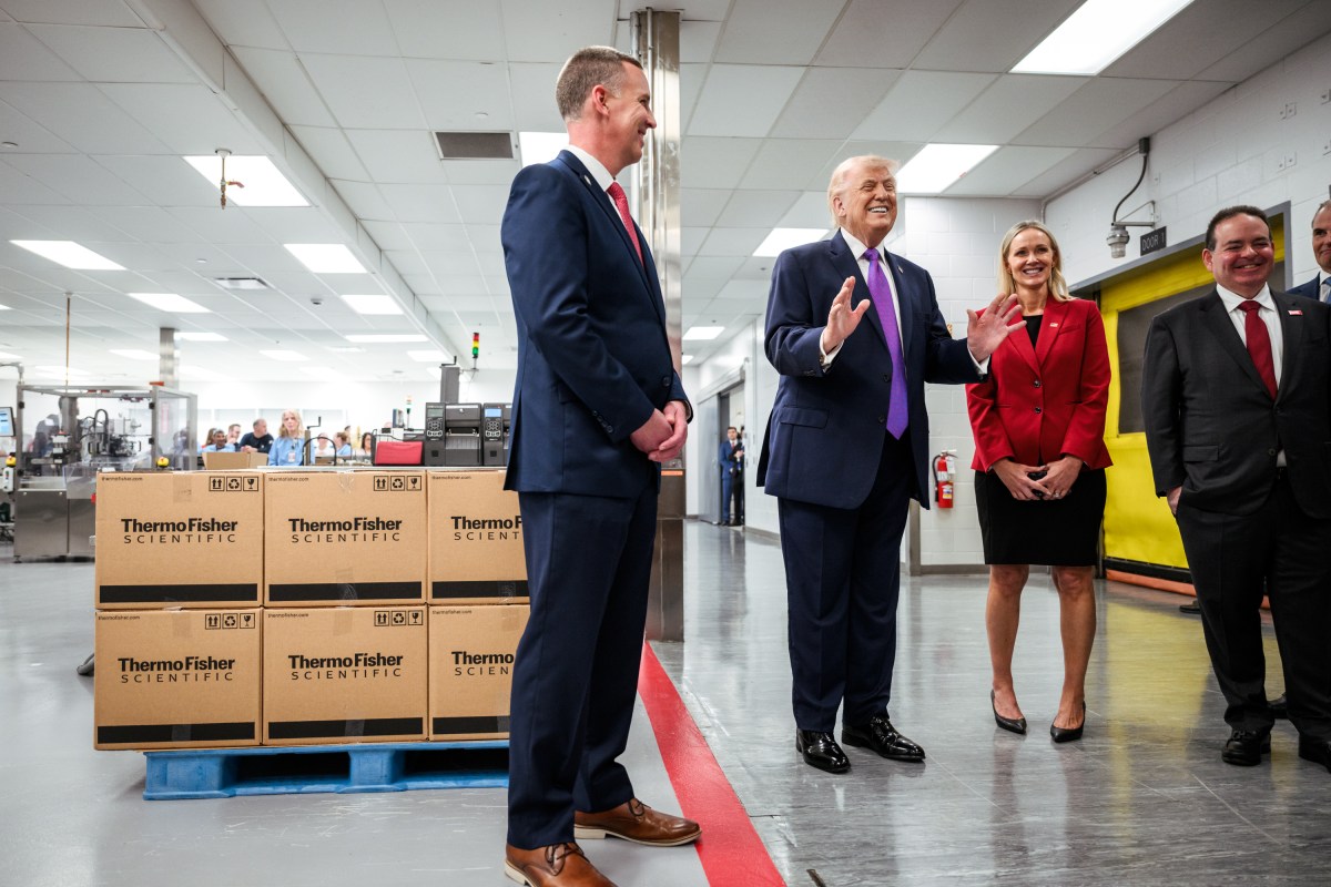 President Donald J. Trump visits Thermo Fisher Scientific in Cincinnati, Ohio on Wednesday, March 11, 2026. (Official White House Photo by Joyce N. Boghosian)