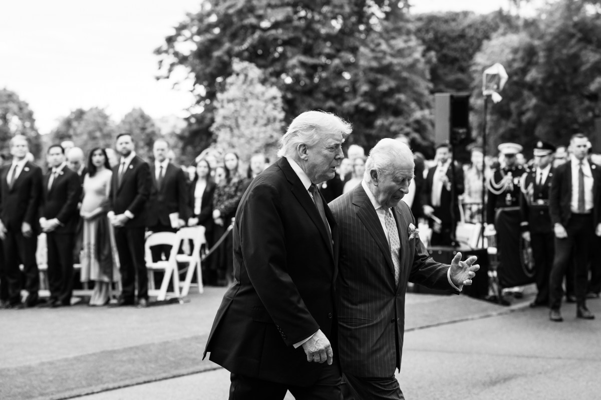 President Donald J. Trump and First Lady Melania Trump greet King Charles III and Queen Camilla of the United Kingdom at the South Portico during a State Arrival ceremony, Tuesday, April 28, 2026. (Official White House Photo by Andrea Hanks)